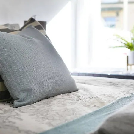 Headland View - Stunning Sea Views! *