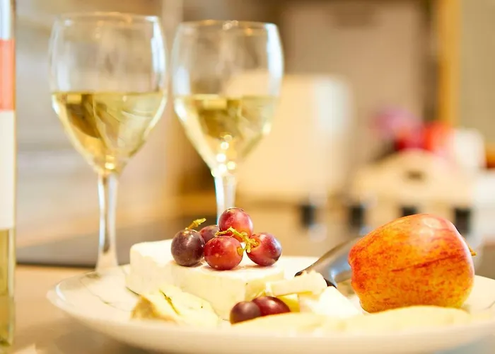 Headland View - Stunning Sea Views!