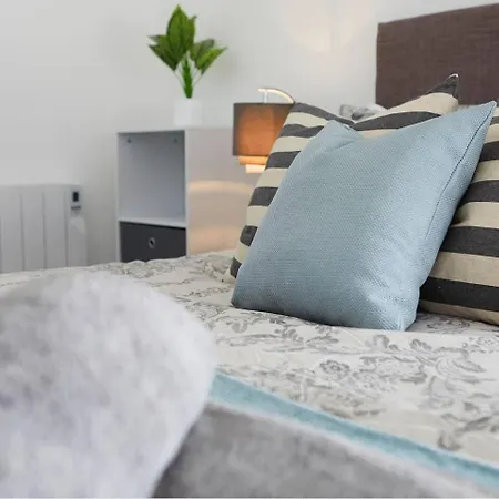 Headland View - Stunning Sea Views!
